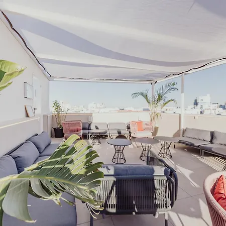 Boutique Olom - Only Adults Recommended Кадис